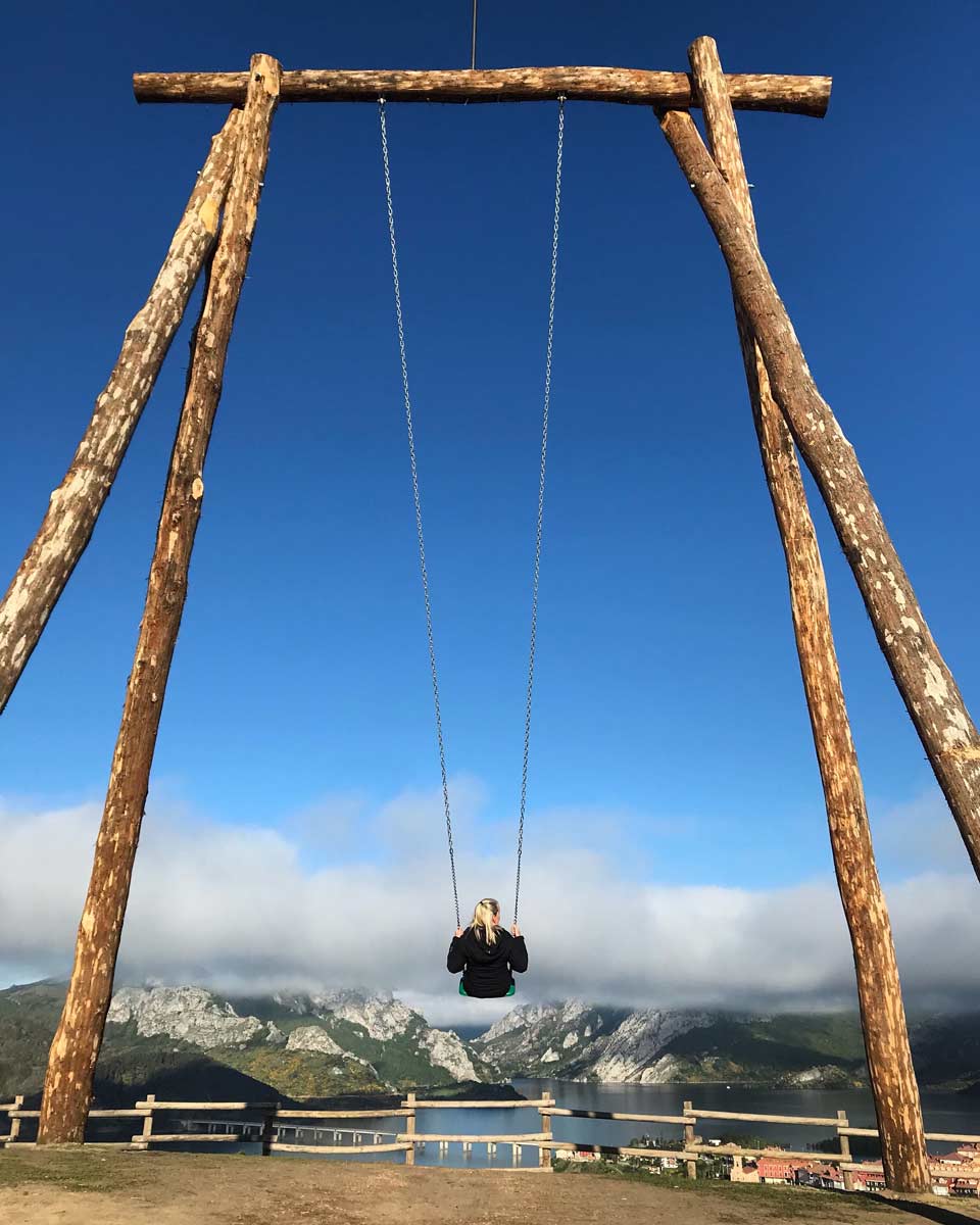 El columpio de Heidis en Picos en el Camping de Riaño